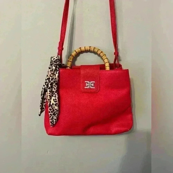 Sam Edelman Ruby Red Satchel/Crossbody w/Bamboo
Style Handle - Picture 16 of 16